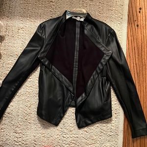 BB Dakota Leather Jacket. Excellent condition!